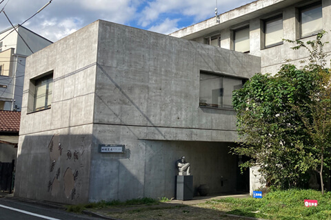 【アート＆カルチャー】小さな美術館でカフェ＆マンガの聖地へ